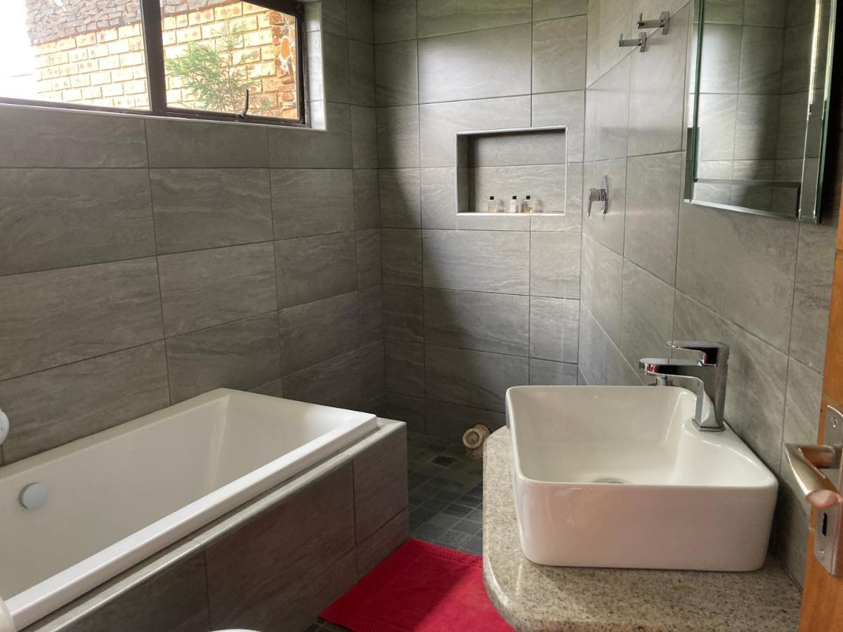 The Vaal Guesthouse Oranjeville Dış mekan fotoğraf