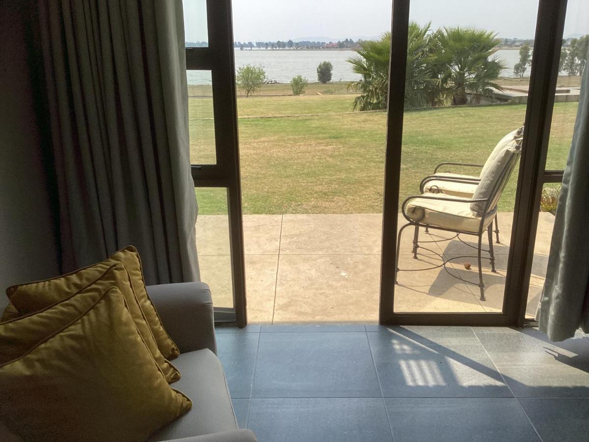 The Vaal Guesthouse Oranjeville Dış mekan fotoğraf